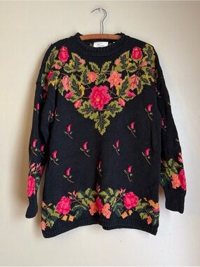 Vintage Express Internationale Womens Sweater Black Large Hand Knitted Floral